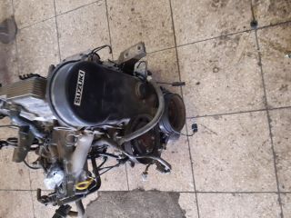 bontott SUZUKI SWIFT II Motor (Fűzött blokk hengerfejjel)
