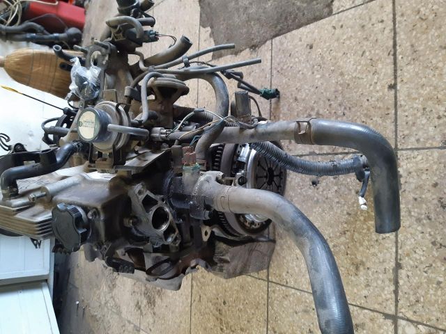 bontott SUZUKI SWIFT II Motor (Fűzött blokk hengerfejjel)