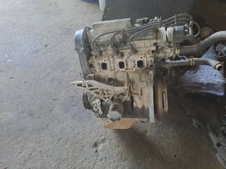 bontott SUZUKI SWIFT II Motor (Fűzött blokk hengerfejjel)