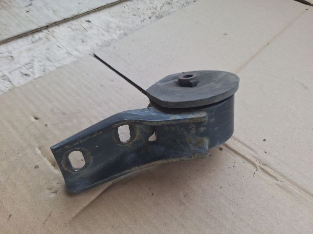 bontott SUZUKI SWIFT II Motor Tartó Bak (Fém)