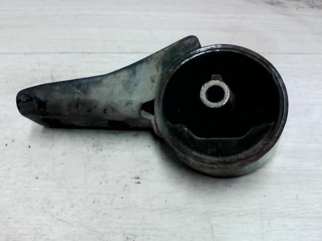 bontott SUZUKI SWIFT II Motor Tartó Bak (Fém)