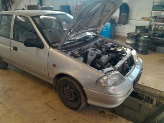 bontott SUZUKI SWIFT II Motor Tartó Bak Jobb