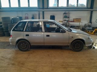 bontott SUZUKI SWIFT II Motor Tartó Bak Jobb