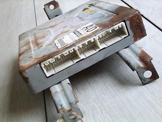 bontott SUZUKI SWIFT II Motorvezérlő