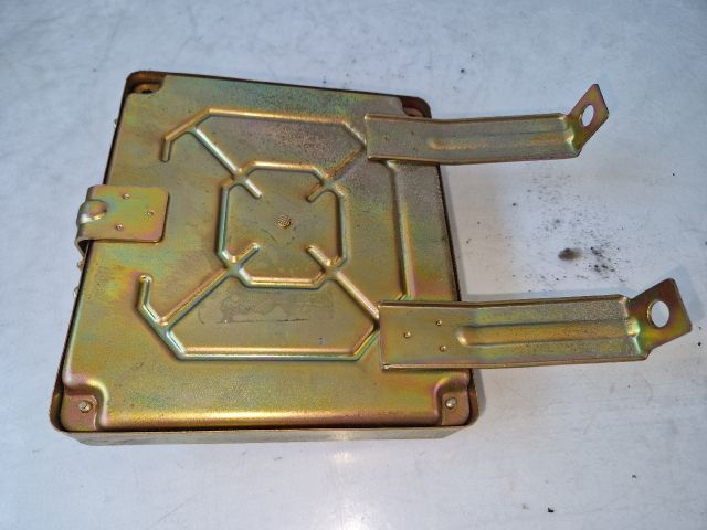 bontott SUZUKI SWIFT II Motorvezérlő