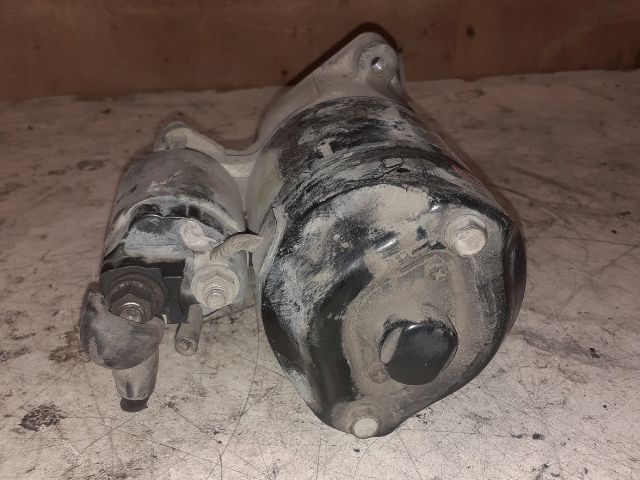 bontott SUZUKI SWIFT II Önindító