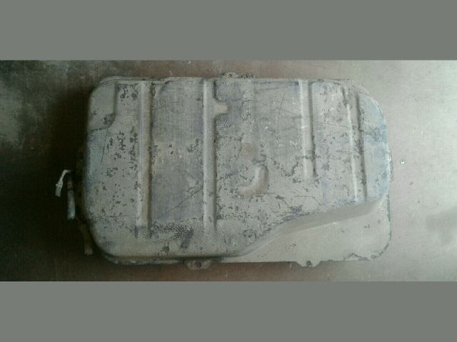 bontott SUZUKI SWIFT II Tank