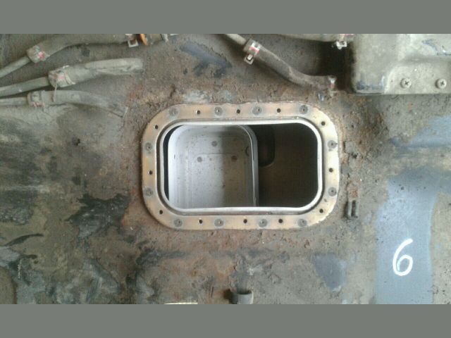 bontott SUZUKI SWIFT II Tank