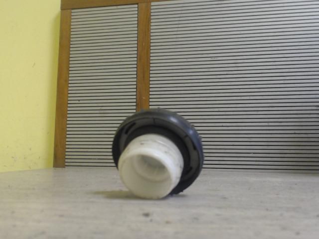 bontott SUZUKI SWIFT II Tanksapka