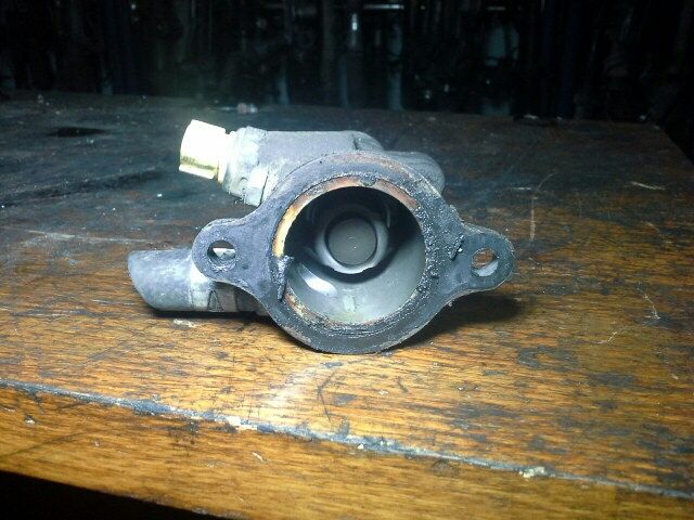 bontott SUZUKI SWIFT II Termosztát