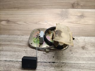 bontott SUZUKI SWIFT II Üzemanyag Szivattyú