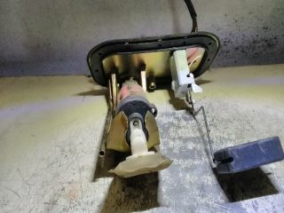 bontott SUZUKI SWIFT II Üzemanyag Szivattyú