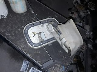 bontott SUZUKI SWIFT II Üzemanyag Szivattyú