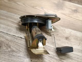 bontott SUZUKI SWIFT II Üzemanyag Szivattyú