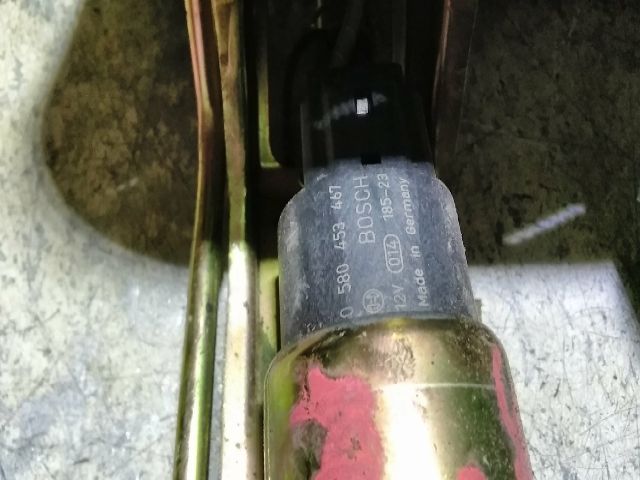 bontott SUZUKI SWIFT II Üzemanyag Szivattyú