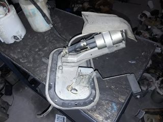 bontott SUZUKI SWIFT II Üzemanyag Szivattyú