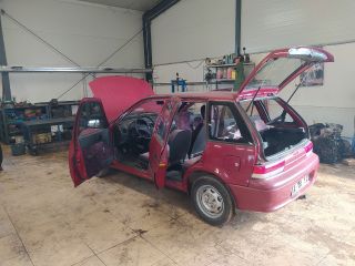 bontott SUZUKI SWIFT II Váltó Kulissza