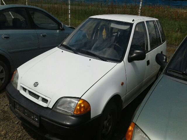bontott SUZUKI SWIFT II Váltó Kulissza