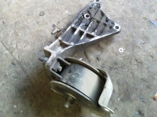 bontott SUZUKI SWIFT II Váltó Tartó Bak (Pozíciófüggetlen)