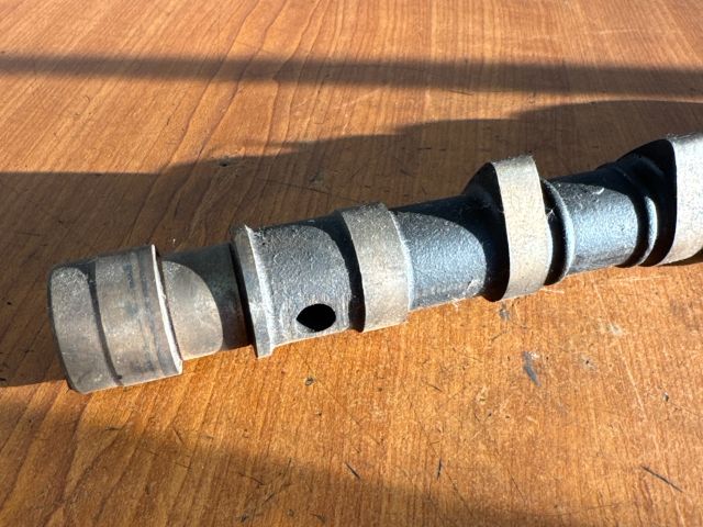 bontott SUZUKI SWIFT II Vezérműtengely (Magában)