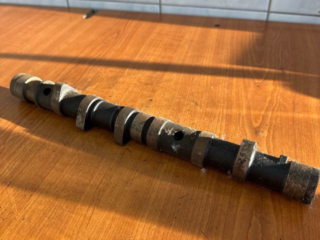 bontott SUZUKI SWIFT II Vezérműtengely (Magában)