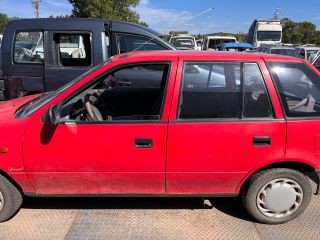 bontott SUZUKI SWIFT II Vízhűtő Radiátor (Nem klímás)