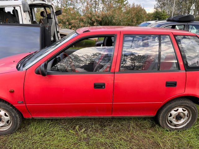 bontott SUZUKI SWIFT II Vízhűtő Radiátor (Nem klímás)