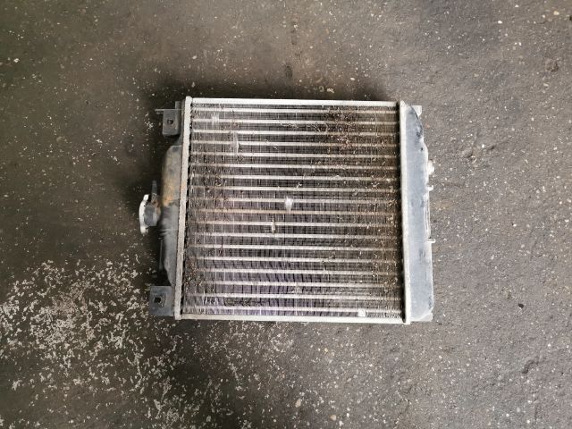 bontott SUZUKI SWIFT II Vízhűtő Radiátor (Nem klímás)