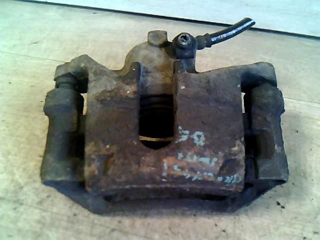 bontott SUZUKI SWIFT II Bal első Féknyereg Munkahengerrel