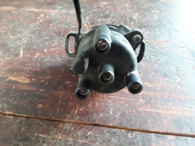 bontott SUZUKI SWIFT II Gyújtáselosztó