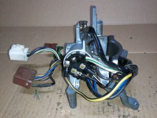 bontott SUZUKI SWIFT II Gyújtáskapcsoló Házzal