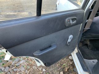 bontott SUZUKI SWIFT II Gyújtáskapcsoló Házzal