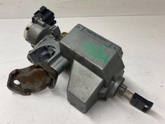 bontott SUZUKI SWIFT II Gyújtáskapcsoló