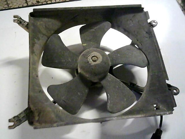 bontott SUZUKI SWIFT II Hűtőventilátor Keret