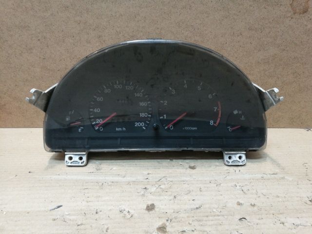 bontott SUZUKI SWIFT II Kilométeróra