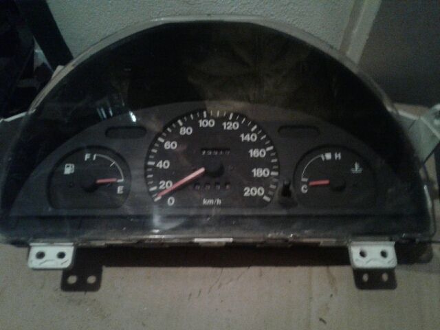 bontott SUZUKI SWIFT II Kilométeróra