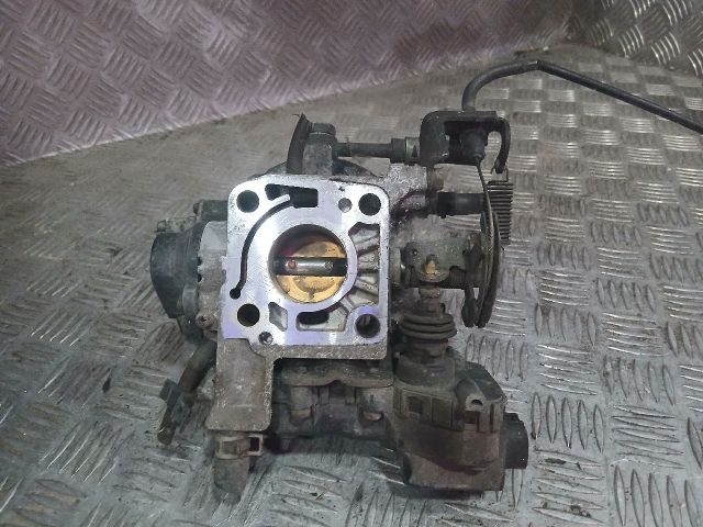 bontott SUZUKI SWIFT II Központi Injektor