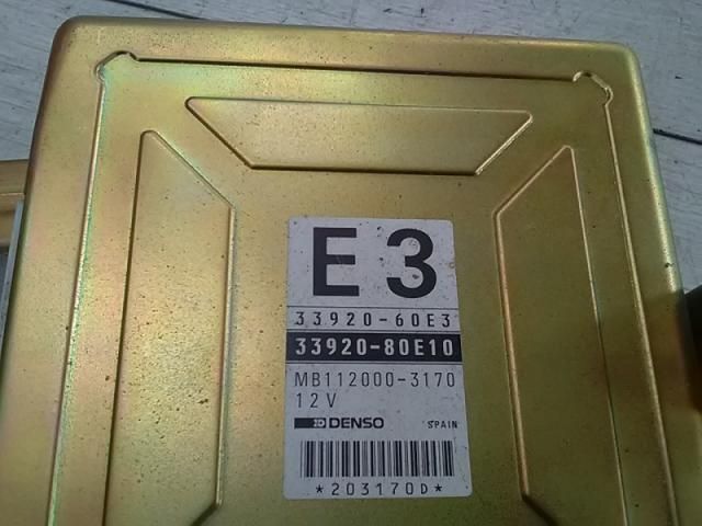 bontott SUZUKI SWIFT II Motorvezérlő