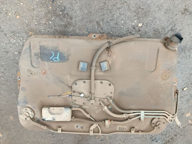 bontott SUZUKI SWIFT II Tank