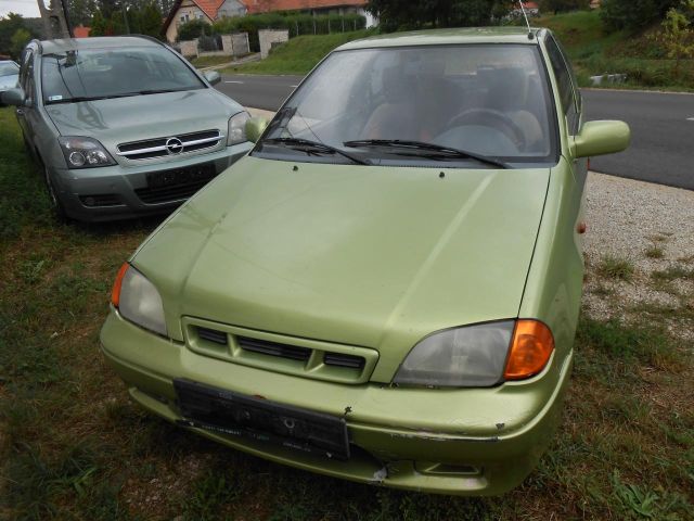 bontott SUZUKI SWIFT II Tank