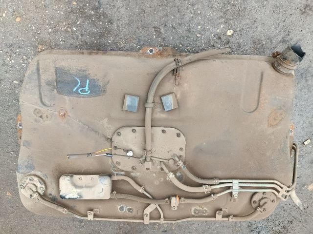 bontott SUZUKI SWIFT II Tank