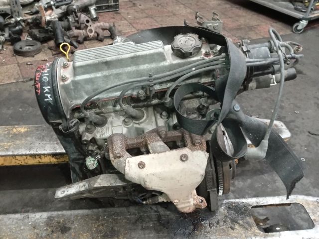 bontott SUZUKI SWIFT II Termosztátház