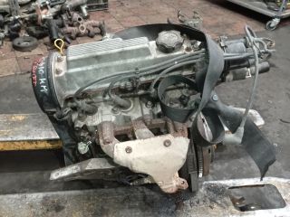 bontott SUZUKI SWIFT II Termosztátház