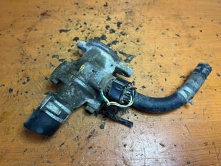 bontott SUZUKI SWIFT II Termosztátház