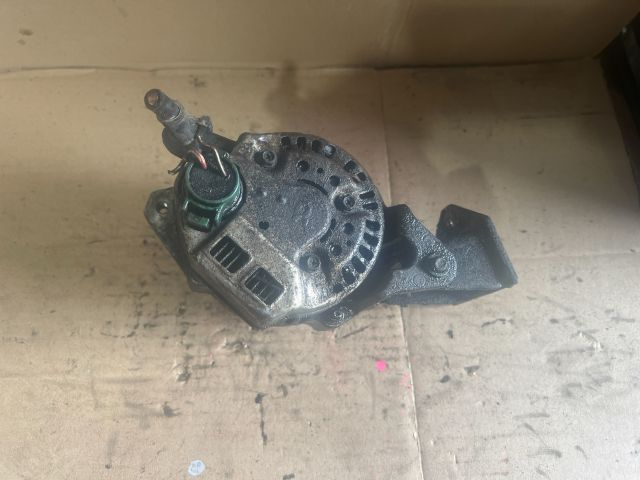 bontott SUZUKI SWIFT II Generátor