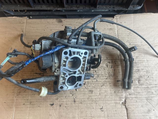 bontott SUZUKI SWIFT II Központi Injektor