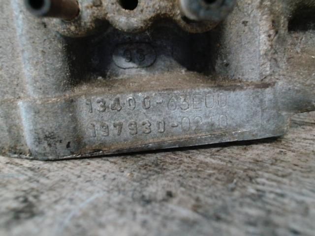 bontott SUZUKI SWIFT II Központi Injektor