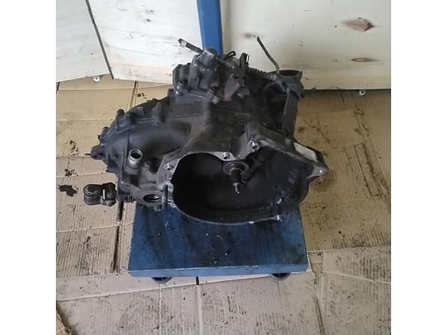 bontott SUZUKI SWIFT II Váltó (Mechanikus)