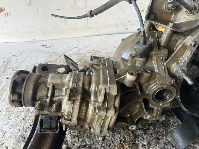 bontott SUZUKI SWIFT II Váltó (Mechanikus)