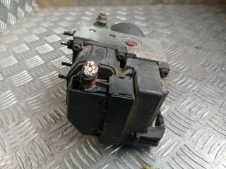 bontott SUZUKI SWIFT II ABS Kocka